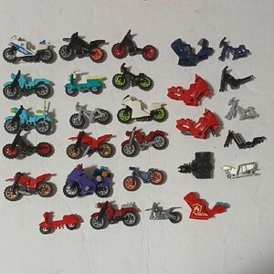 Large lot of LEGO Motorcycles,bicycles,Wheelbarrow & misc pieces
